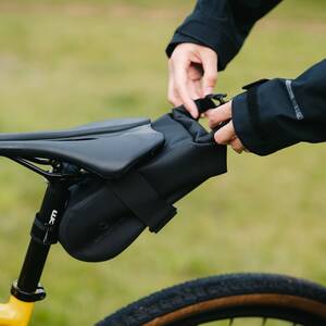 M-WAVE Rough Ride II Saddle S Black Series Satteltasche