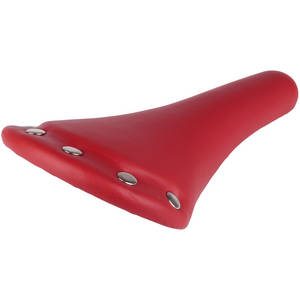 Rivet racing saddle