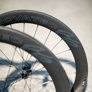 NOVATEC R6 Disc CL Pro+ XDR Gen2 Set di ruote a disco