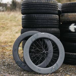 NOVATEC R8 Disc CL Pro+ HG Gen1 Disco de rueda set