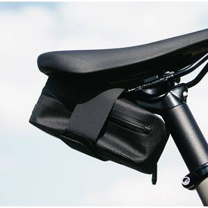 M-WAVE Amsterdam Proof M saddle bag