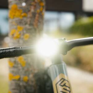 M-WAVE Cyclob K Juego de luces recargables a pilas M-WAVE Cyclob K Juego de luces recargables a pilas
